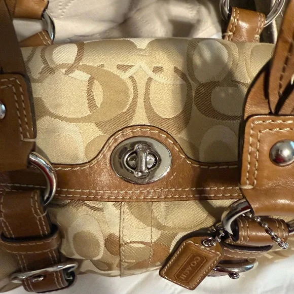 Coach Chelsea Optic Signature Jacquard/Leather Satchel - Picture 4 of 13